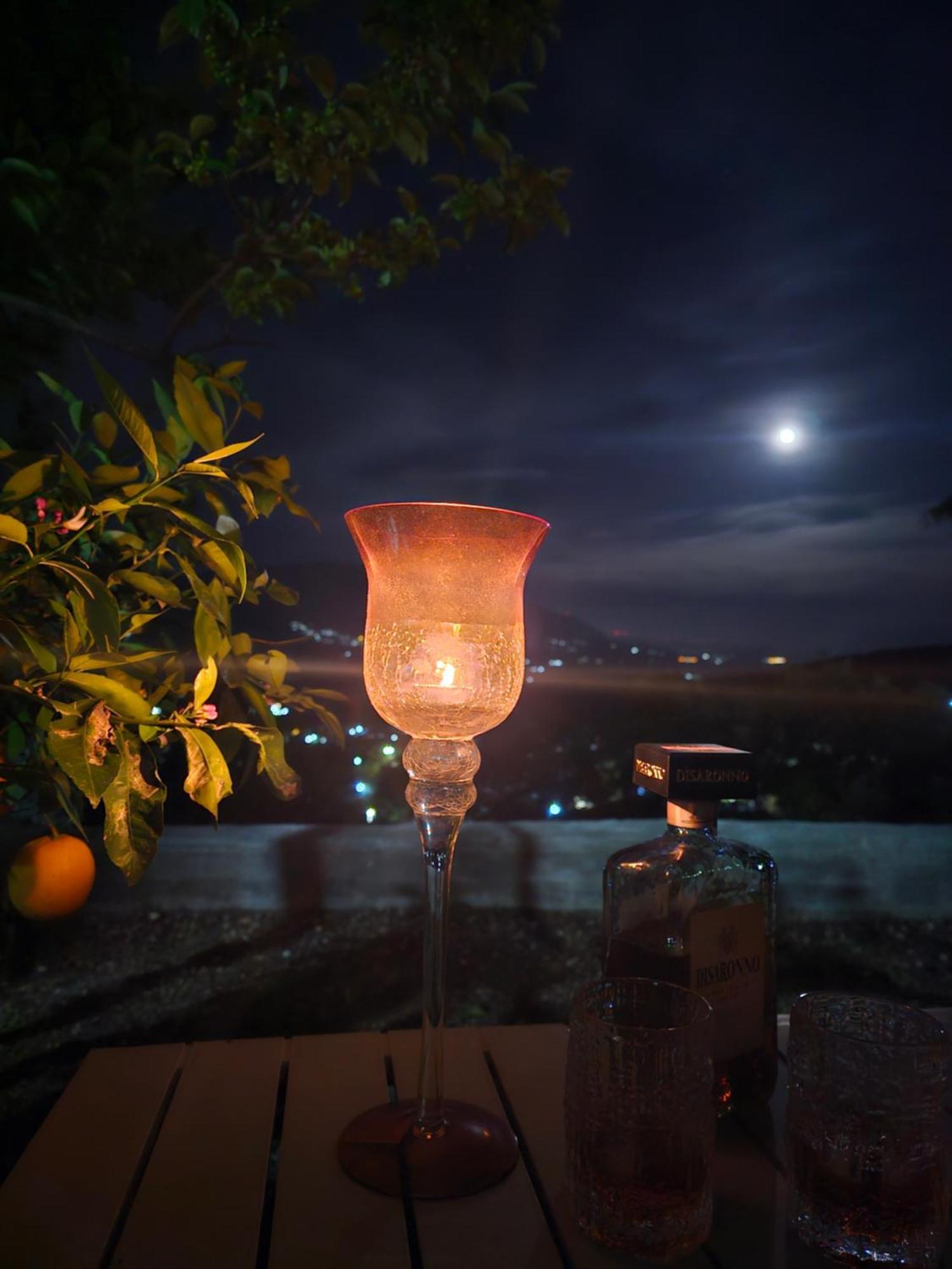Lemon Garden Apartment-Hot Tub Jacuzzi Gjirokastër Dış mekan fotoğraf